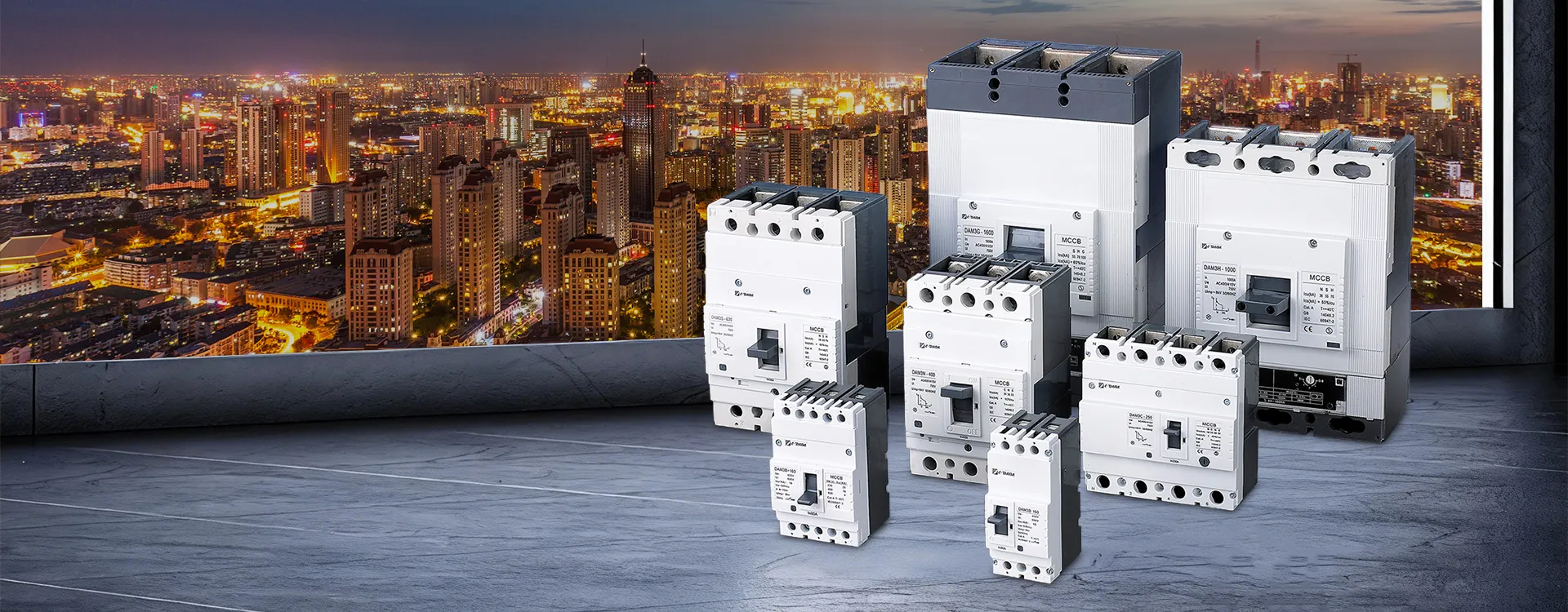 Fabricante de disjuntores CDADA OEM ODM - MCCB MCB personalizado para aplicações de UPS de elevador HVAC